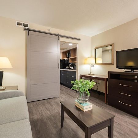South Country Suites Mesa Bagian luar foto